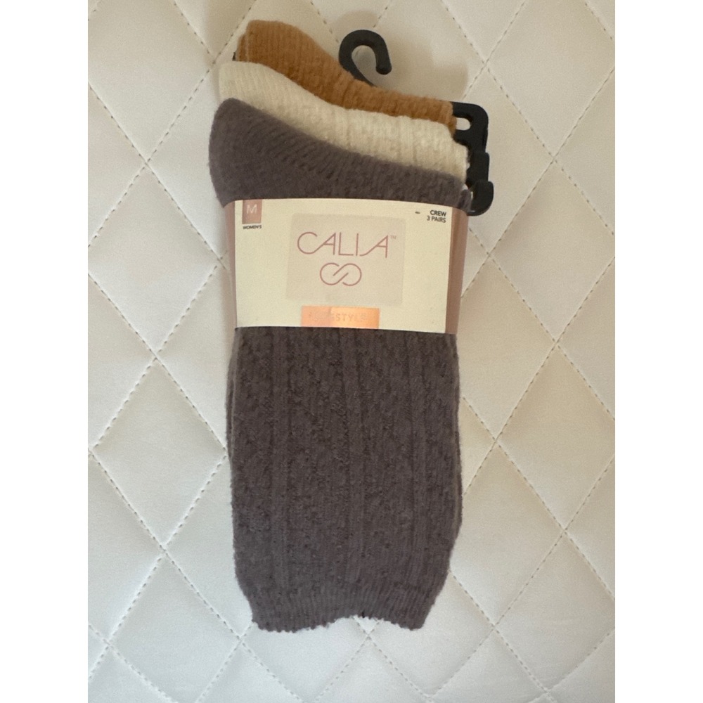 CALIA Holiday Cable Crew Socks 3-Pairs Soft Cozy Medium‎